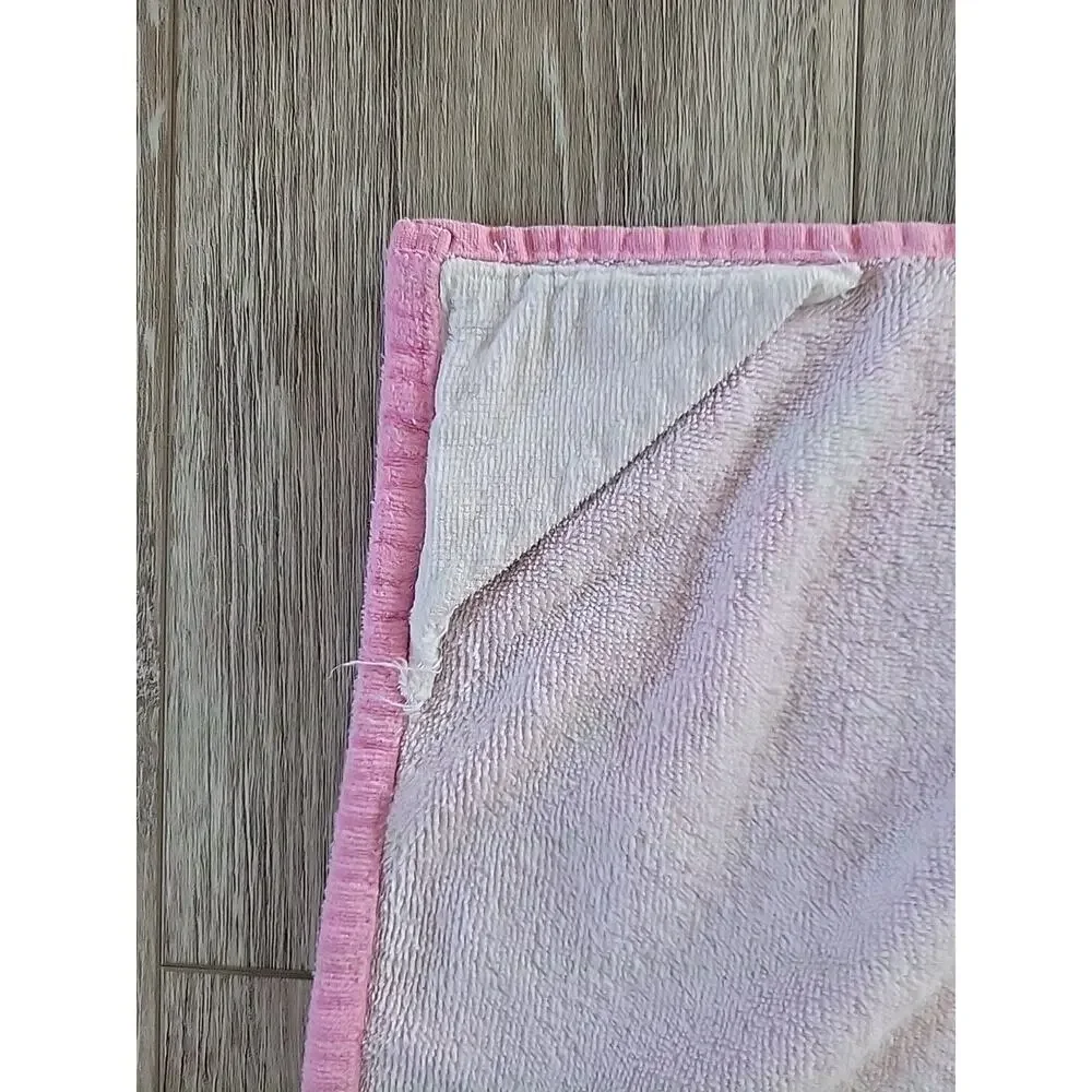 Disney Minnie Mouse Hooded Towel for Baby Or Toddler Beach Or Home Hand Pockets